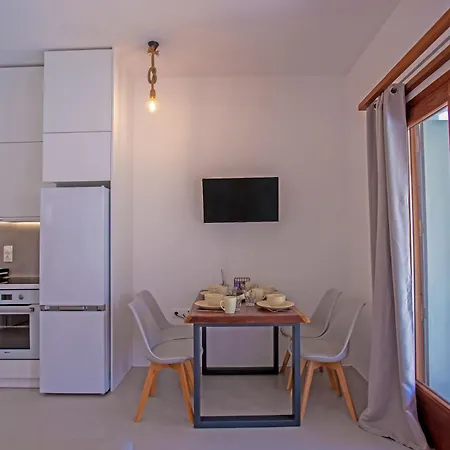 Aqua Breeze Seaview Pool Mykonos * Mykonos Town